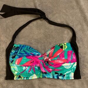 Size 10 swim suit top - not underwire